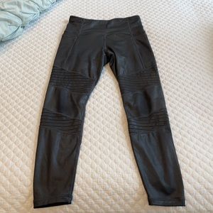 Athlete inclination Moto tight size small